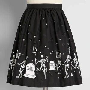 ModCloth x Black Friday It's A Graveyard Smash! Mini Skirt, Size 10AU/US S, NWT​